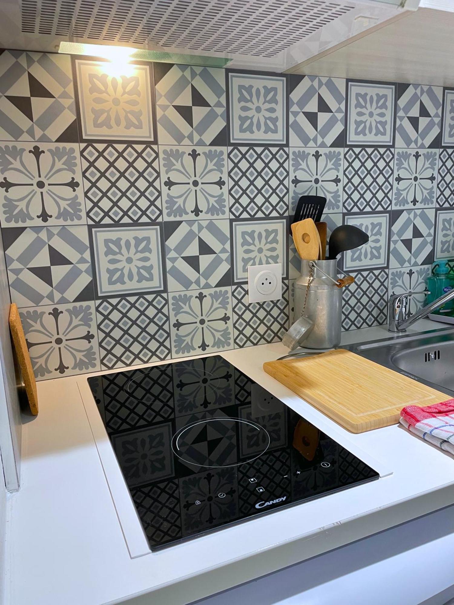 Chalet Studio Premium, Wifi, Chaleureux Лурд Экстерьер фото