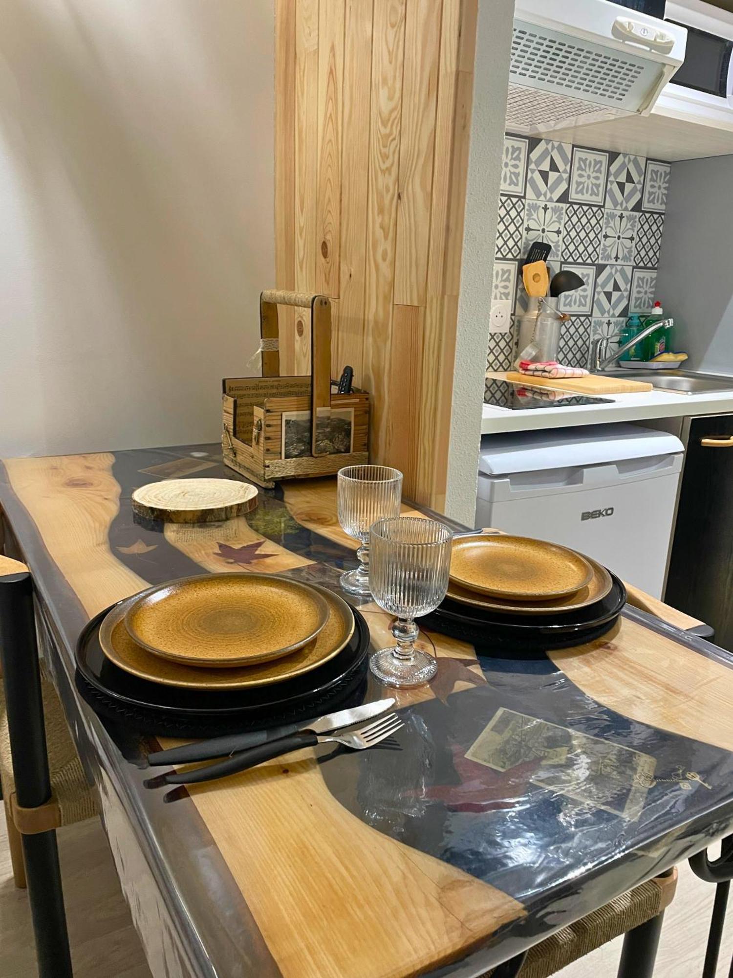 Chalet Studio Premium, Wifi, Chaleureux Лурд Экстерьер фото
